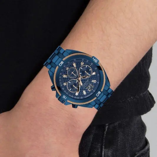 Montre GUESS Homme – audace mesurée