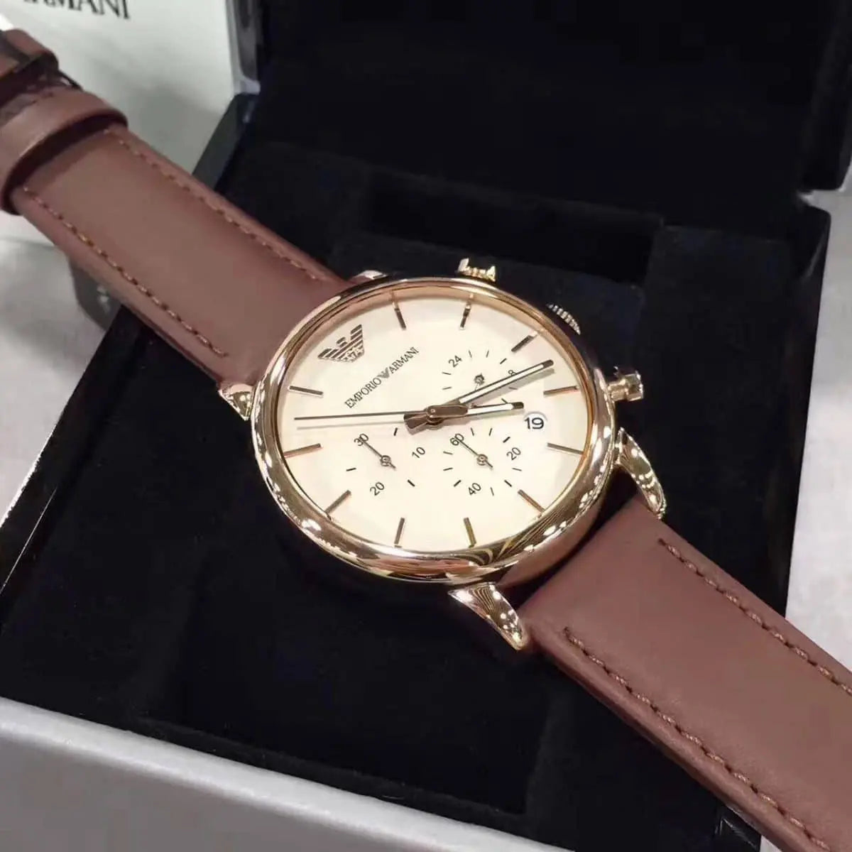 Montre EMPORIO ARMANI Homme – précision suisse