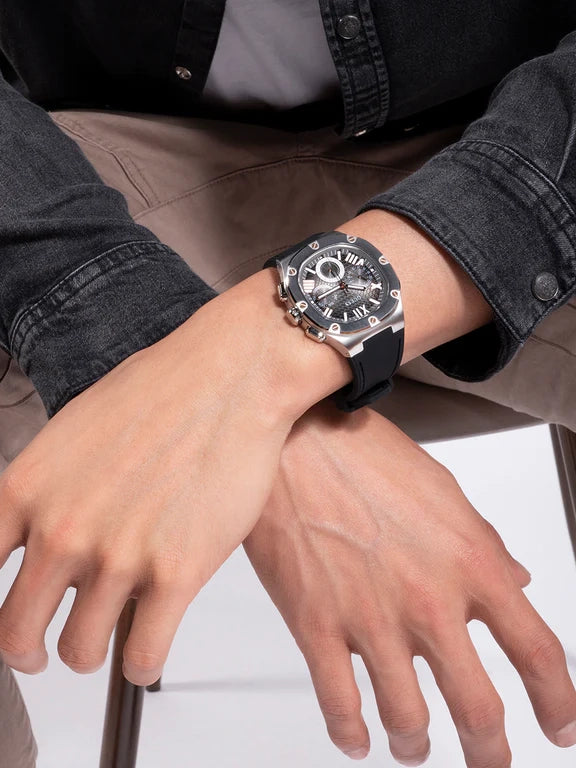 Montre GUESS Homme – mécanisme d’exception de caractère