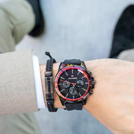 Montre TOMMY HILFIGER Homme – note précieuse