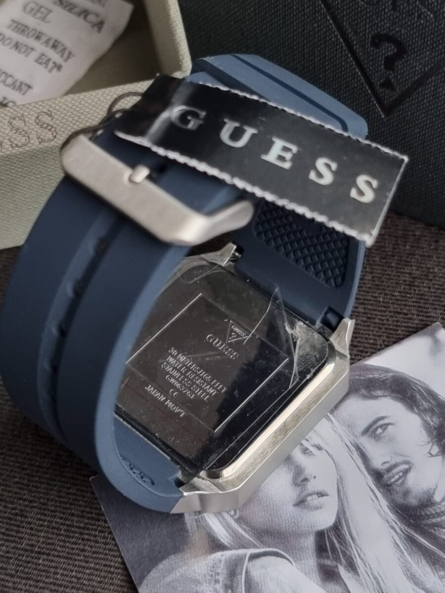 Montre GUESS Homme – signature masculin d’allure