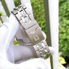 Montre TISSOT Homme 1853 – design épuré à découvrir