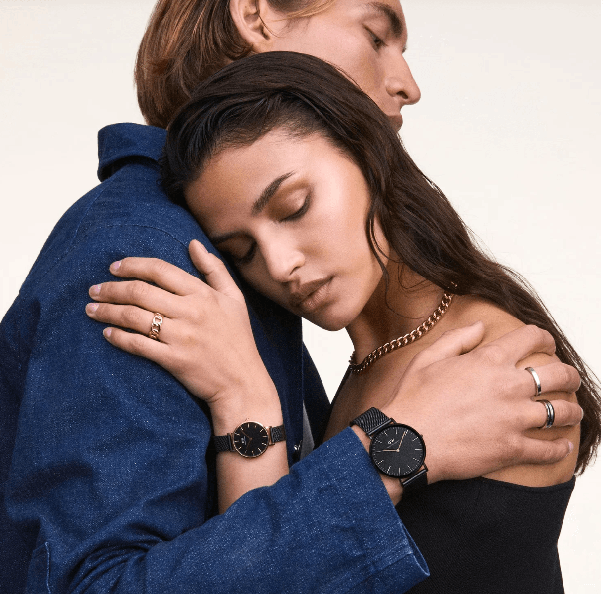 Duo Exclusif Montres Daniel Wellington Couple Mesh Noir Total Black Saint-Valentin 2026 – Cadeau Romantique