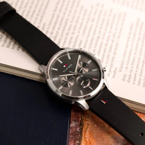 Montre TOMMY HILFIGER Homme – style unique