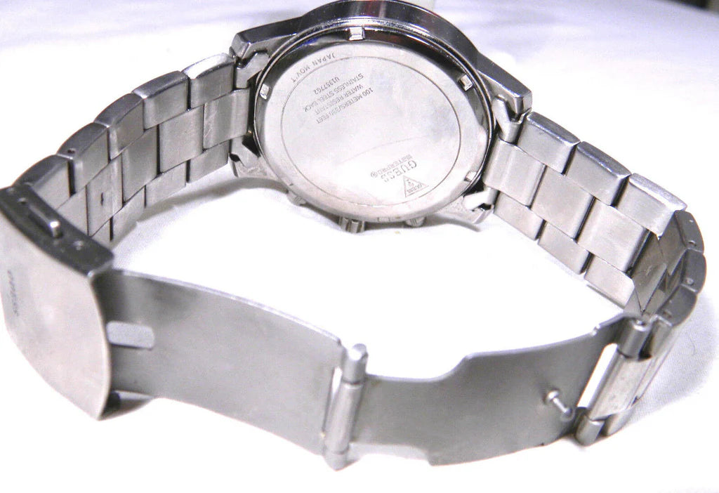 Montre GUESS Homme – présence maîtrisé certifiée